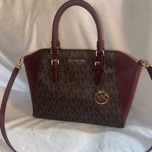 MK Michael kors purse